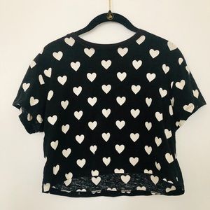 Cropped black heart T-shirt